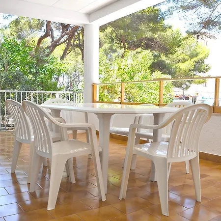 Houm Plaza Arosa Villa